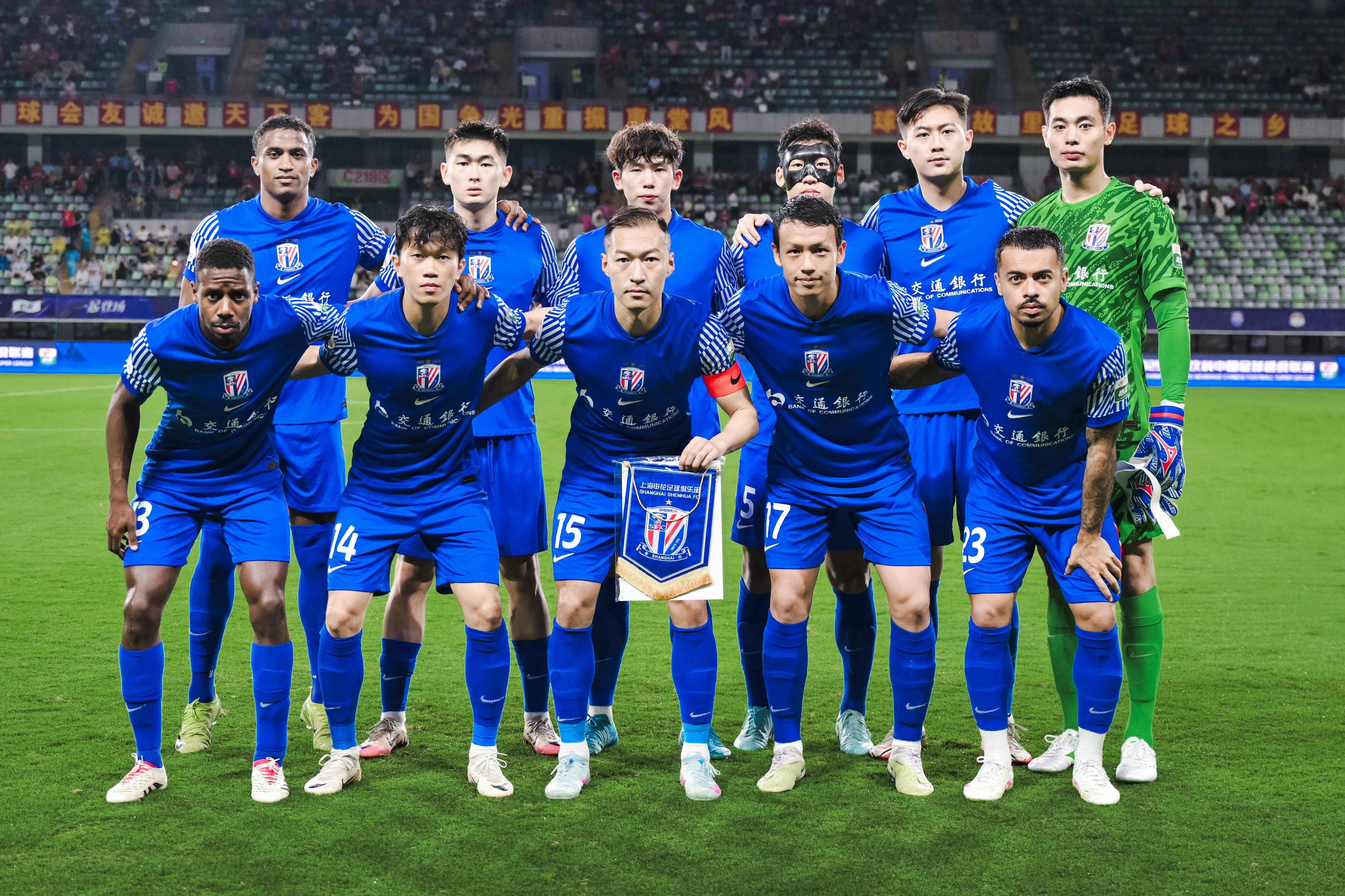 mk体育-申花新援表现抢眼，球队迎来一线希望(申花球队最新消息)